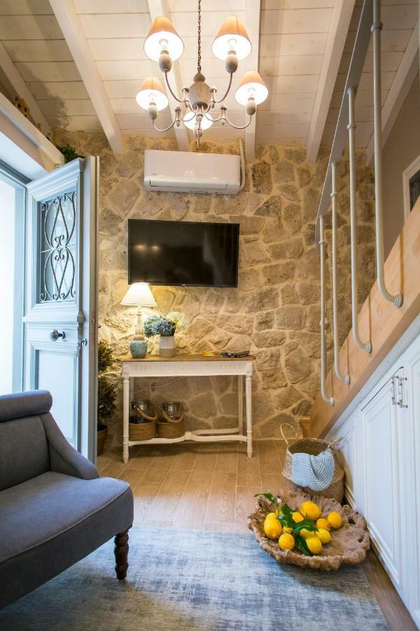Lianelia Boutique Village House Argyrades Eksteriør billede